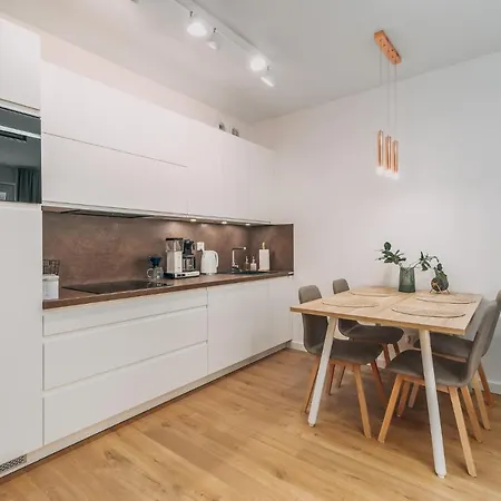 Nadmorskie Tarasy Wave Surfingbird Apartament Kołobrzeg